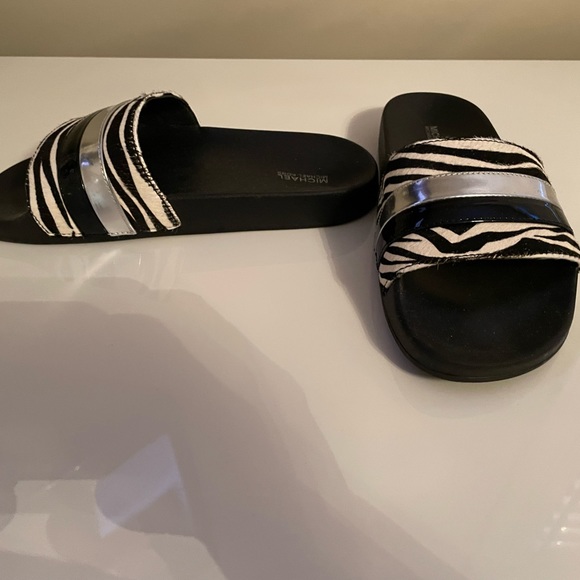 Michael Kors Slides size 8 - Picture 6 of 6